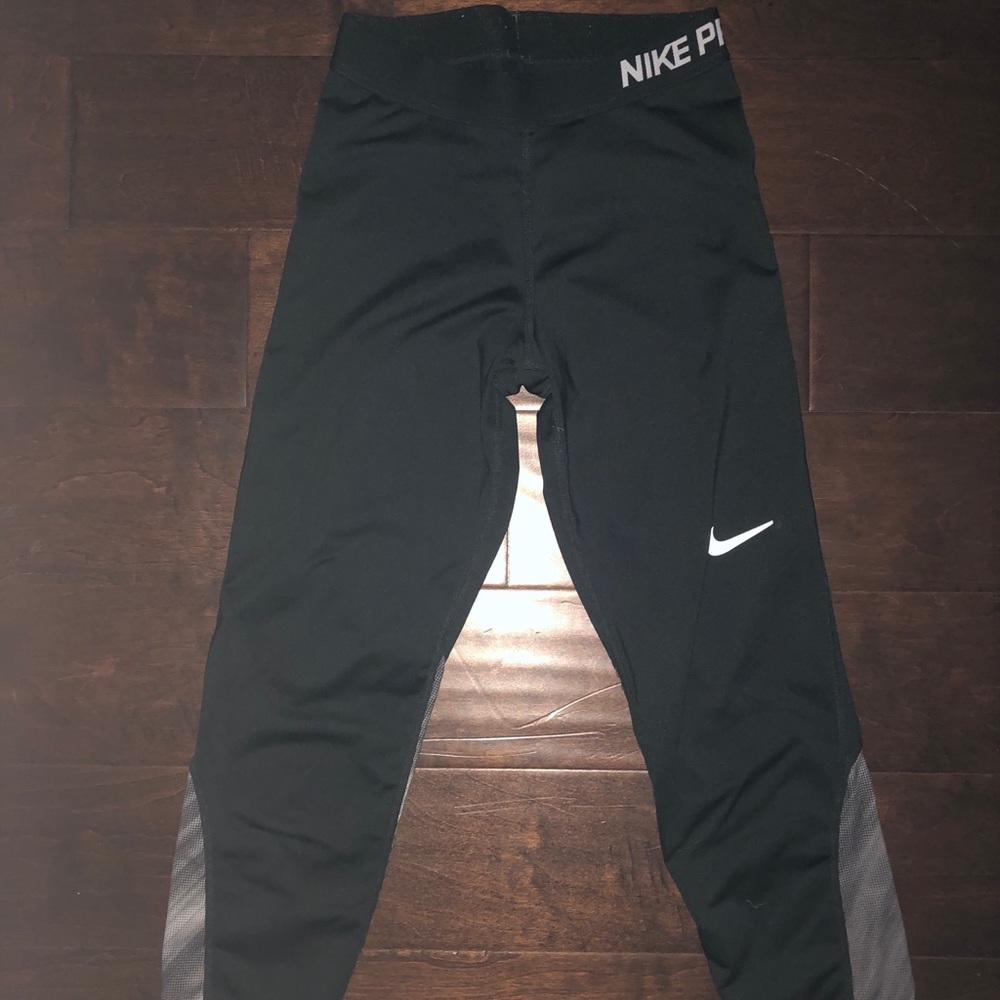 NEW NIKE PROS BLACK ATHLETIC LEGGINGS